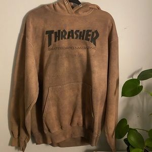 Super cute men’s brown Thrasher hoodie.